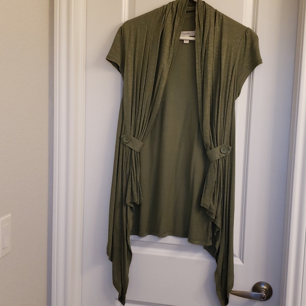 Dress barn short sleeved camisole